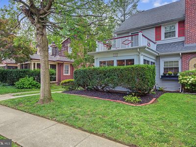 Property at 107 Gladstone Rd, Lansdowne, PA