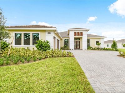 5689 Green Island Trl