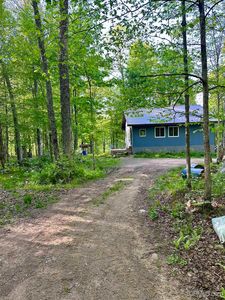 549 Sheltrow Rd