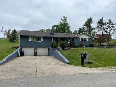 10 Dogwood Dr