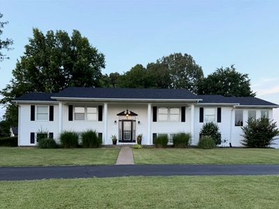 Property at 196 Green Meadows Dr, Beaver Dam, KY