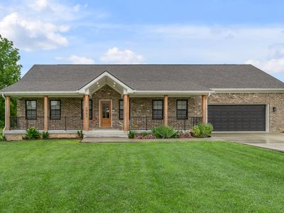1082 Johns Way