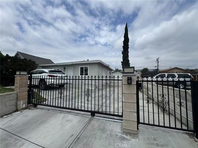 951 E Elma St
