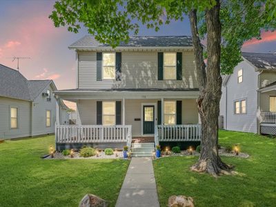 108 E Daggy St