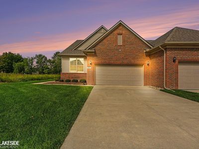 48461 Birmingham Dr