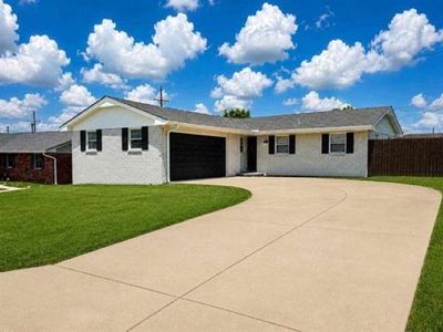 4639 NW Santa Fe Ave