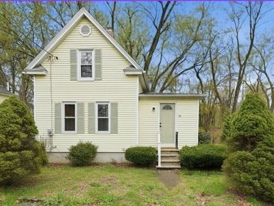 39 Kings Ln