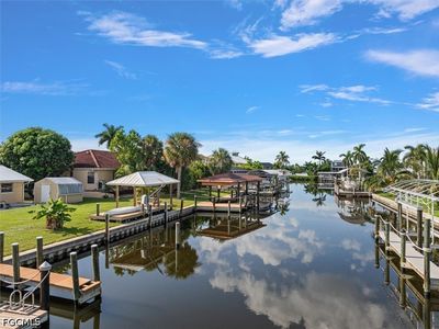 Property at 2727 Sanderling Ct, Saint James City, FL