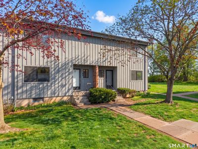 32 Webster Court #32