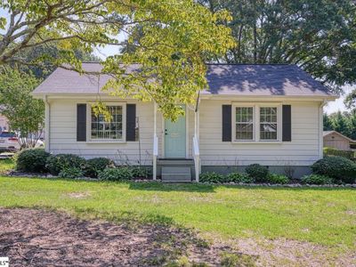 Property at 302 Hillcrest Dr, Greer, SC