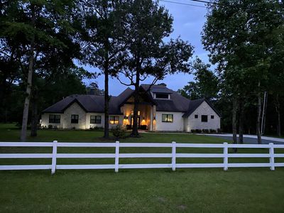 10897 Lake Forest Dr