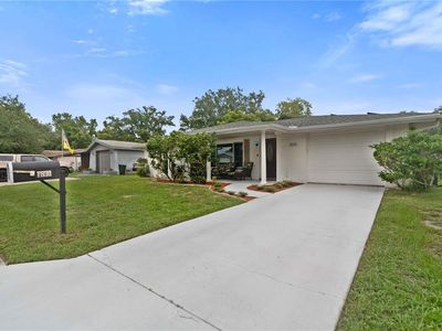7830 CHERRYTREE LANE