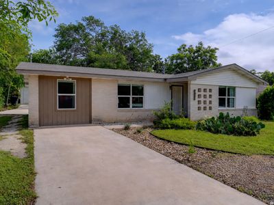 1011 MOREY PEAK DR