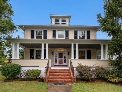 1305 Frederick Rd