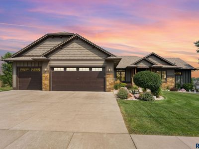 8900 W Dragonfly Dr