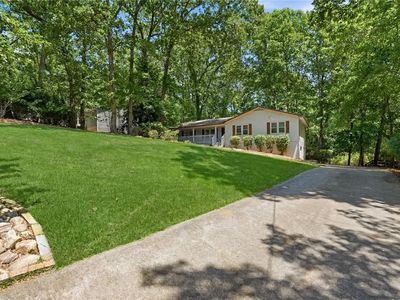 408 Riverlake Ct