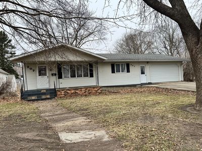 207 Western Ave