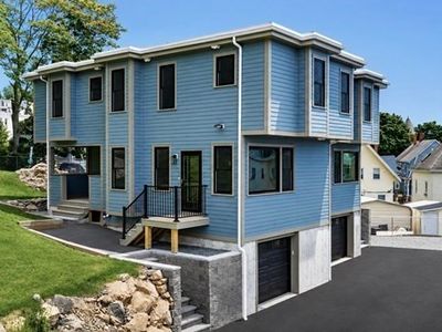 20 Bellair St
