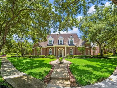4003 Woodbriar Ct