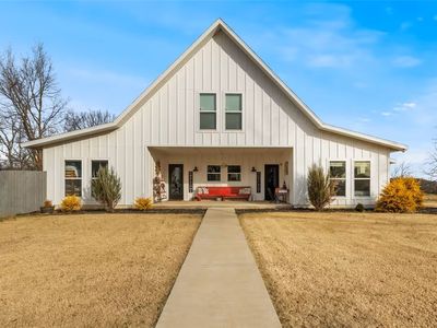 149 NW Campbell Rd