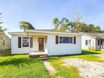 118 Thelma Dr