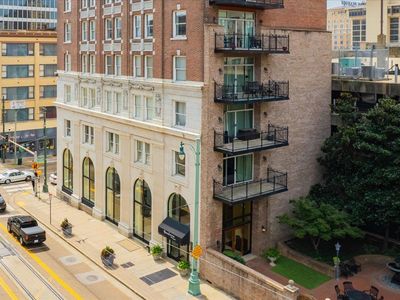 127 Madison Ave APT 201