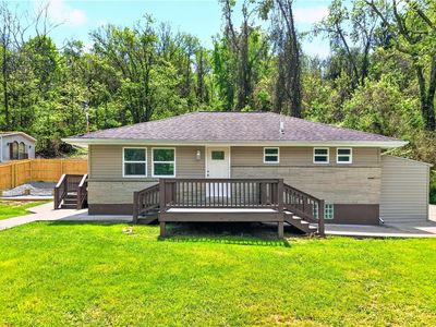 Property at 1590 Grange Rd, Charleroi, PA