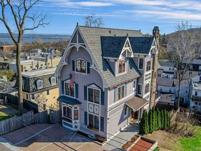 19 E Catherine Street