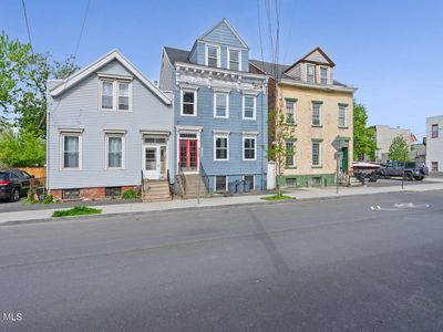 5 West Street