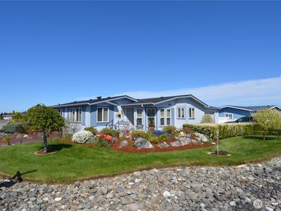440 W Inlet Lane