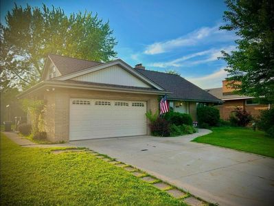 3239 South 121st STREET