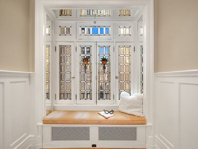 530 W End Ave APT 9B