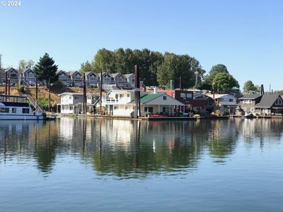 415 N Bridgeton Rd #A