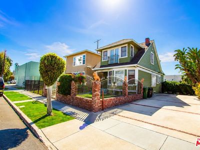 Property at 3109 S Catalina St, Los Angeles, CA