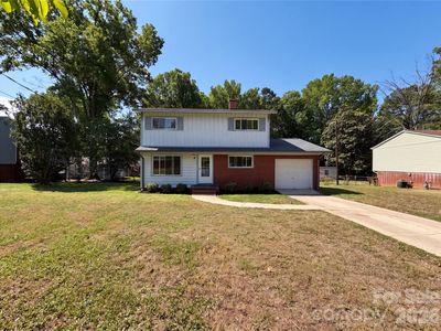 1508 W Colonial Dr