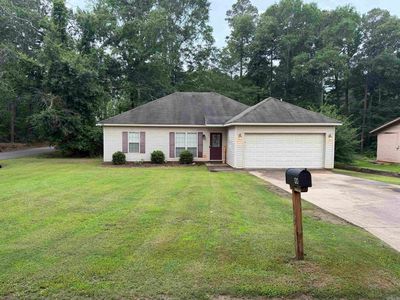 120 Pineview Ave