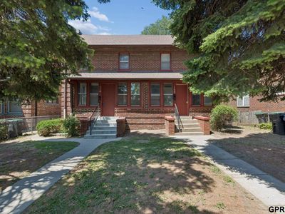 118-120 N 38th St