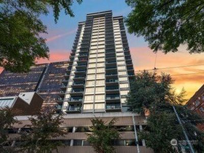 2100 3rd Avenue #1401