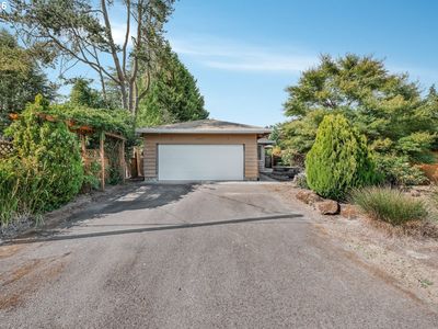 Property at 12975 SW Davies Rd, Beaverton, OR
