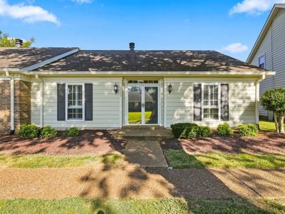 1119 E Northfield Blvd