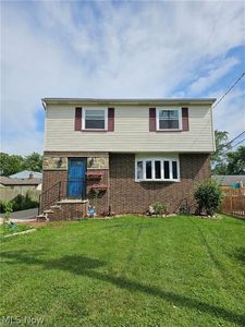 Property at 33158 Lake Shore Blvd, Eastlake, OH