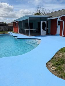 2455 Ravenswood Dr