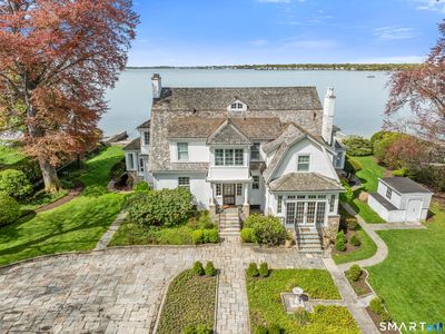 215 Ocean Drive West