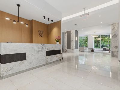 150 W End Ave APT 8C