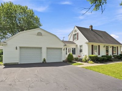 119 Bannard Ave