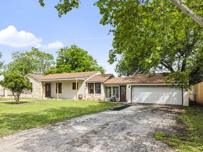 111 Lewis Rd