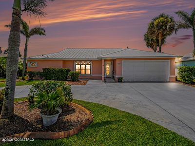 209 Chalet Ave
