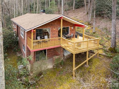 227 Sky Lake Dr