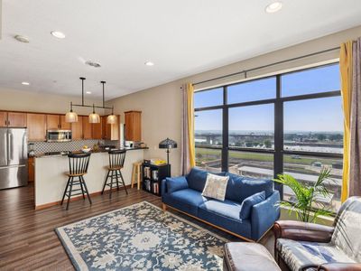 270 4th St E UNIT 509