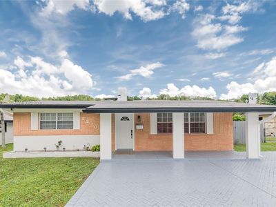 2270 Havana Dr